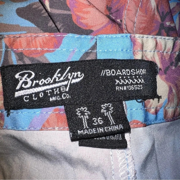 Brooklyn Cloth BKLYN, 36W tropical pocket lace up loop closure board short - Picture 9 of 10